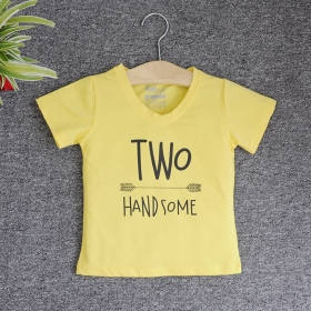 TNE7210 -  Áo thun cổ tròn tay ngắn in chữ Two Handsome ( Màu vàng)
